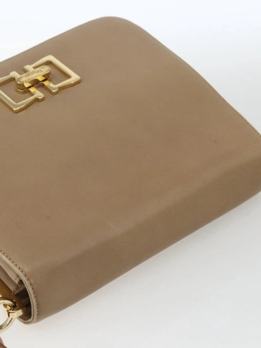 Salvatore Ferragamo Shoulder Bag Leather Beige Gold Auth 157525V - Picture 6 of 16